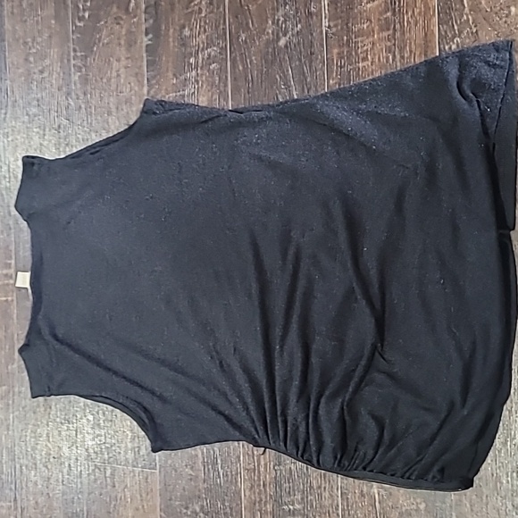 EUC, Banana Republic Ruched Zipper Top size Lg - Picture 5 of 6